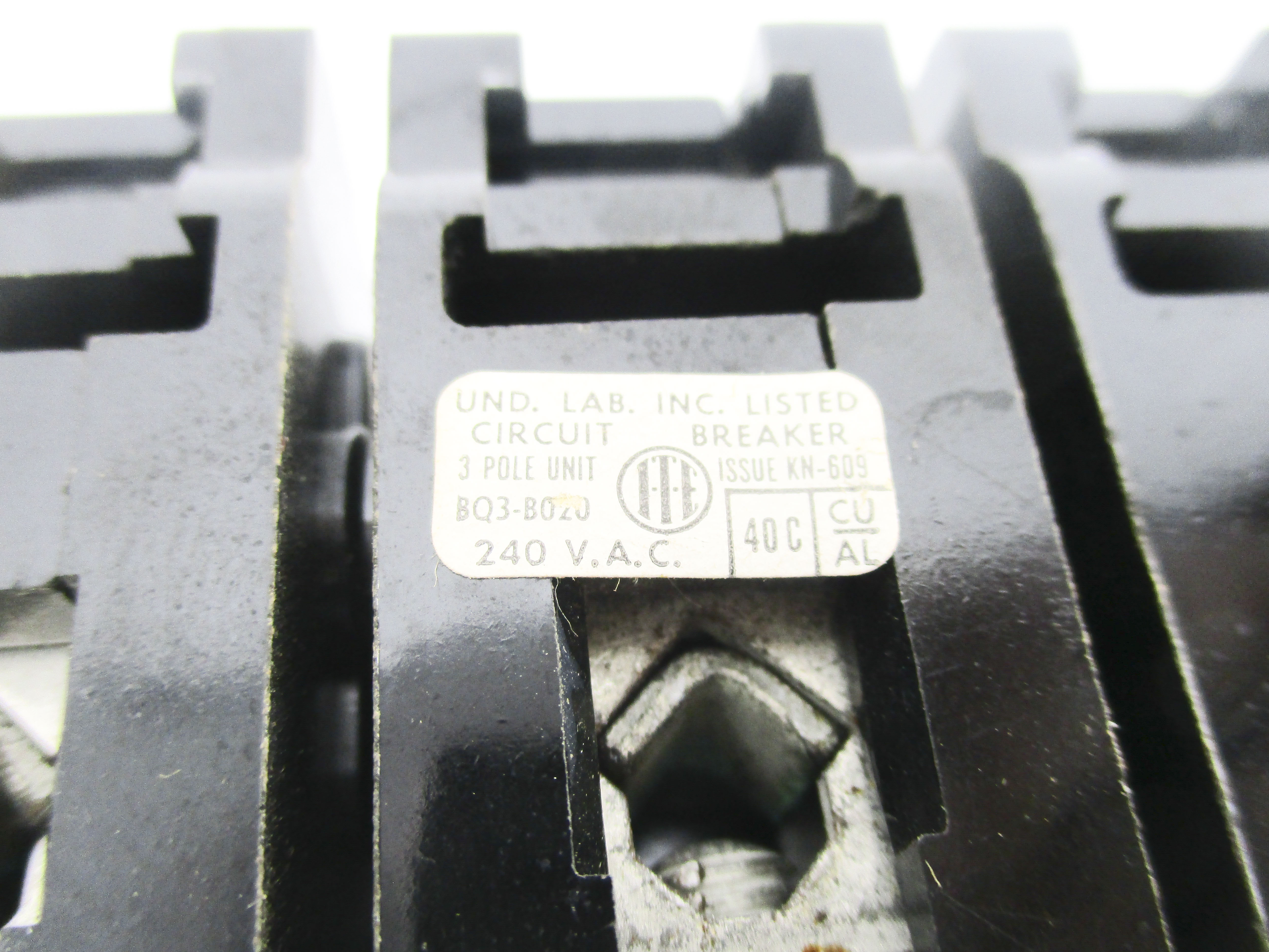 ITE BQ3-B020 240VAC 20A UNMP
