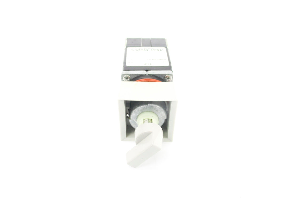 ALLEN BRADLEY 800MS-NG2QB SER. C (WH) NSMP