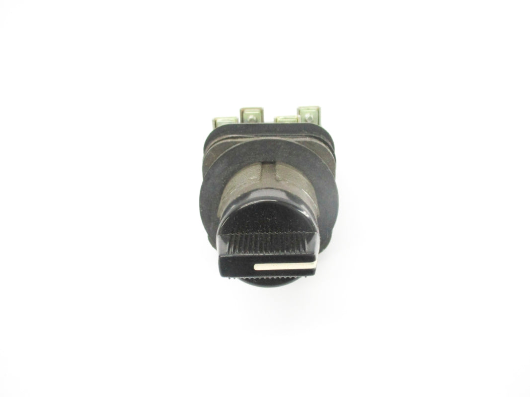 ALLEN BRADLEY 800T-J2A SER. T (BK/YL) NSMP