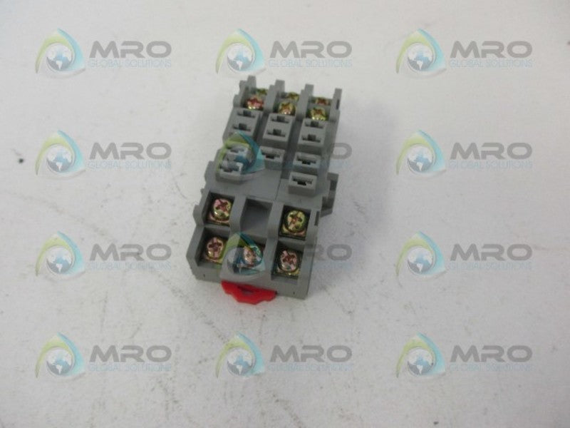 DAYTON 5X853 SOCKET RELAY *NEW NO BOX*