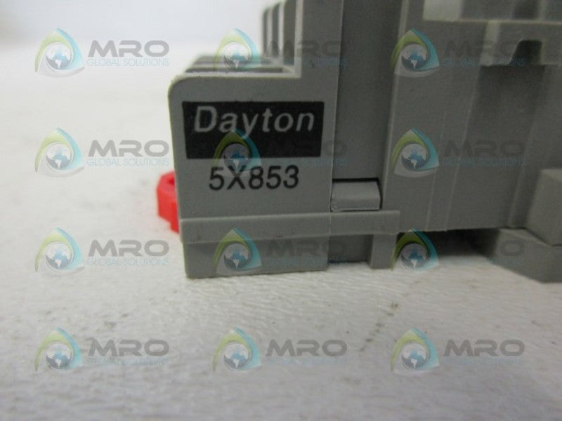 DAYTON 5X853 SOCKET RELAY *NEW NO BOX*