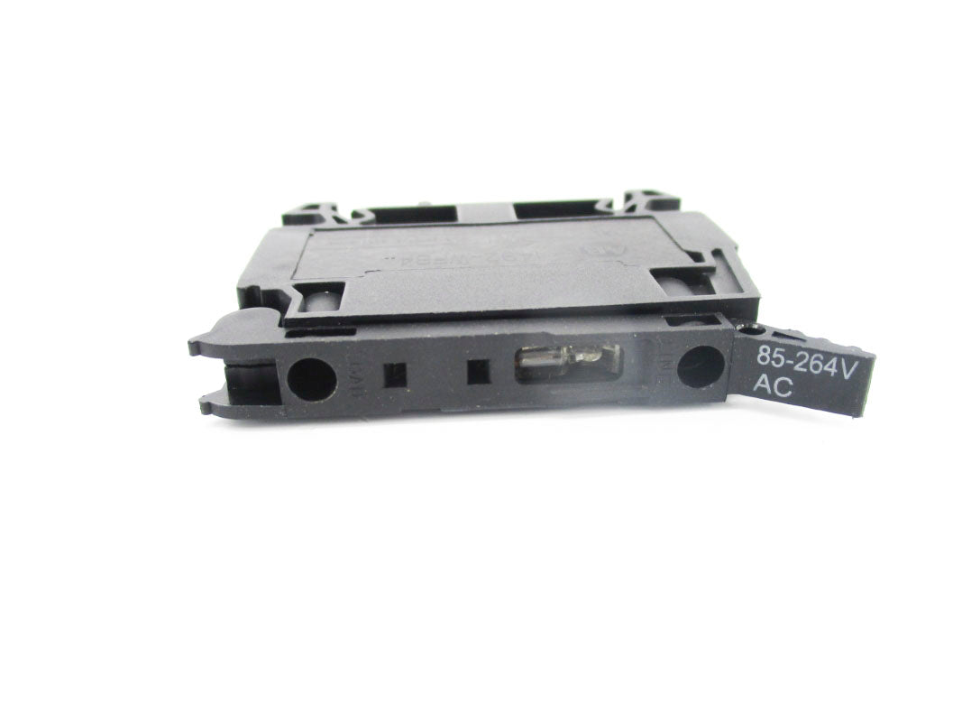 ALLEN BRADLEY 1492-WFB4250 SER. B NSNP