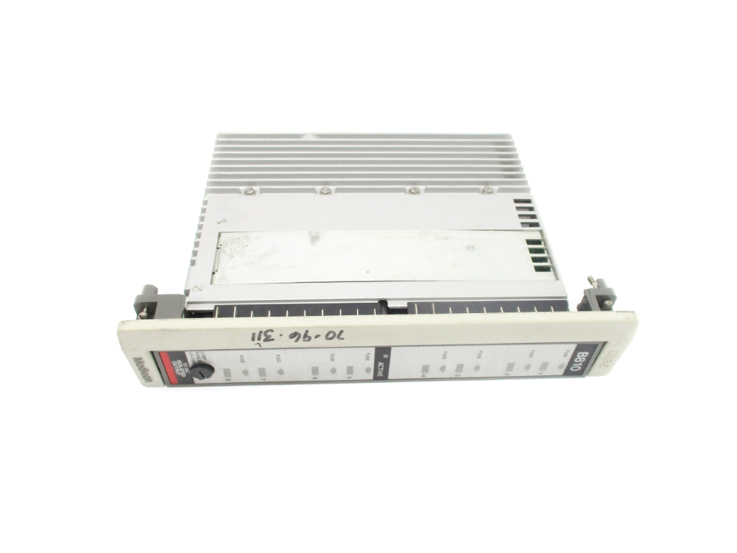 SCHNEIDER AUTOMATION AS-B810-008 115VAC UNMP
