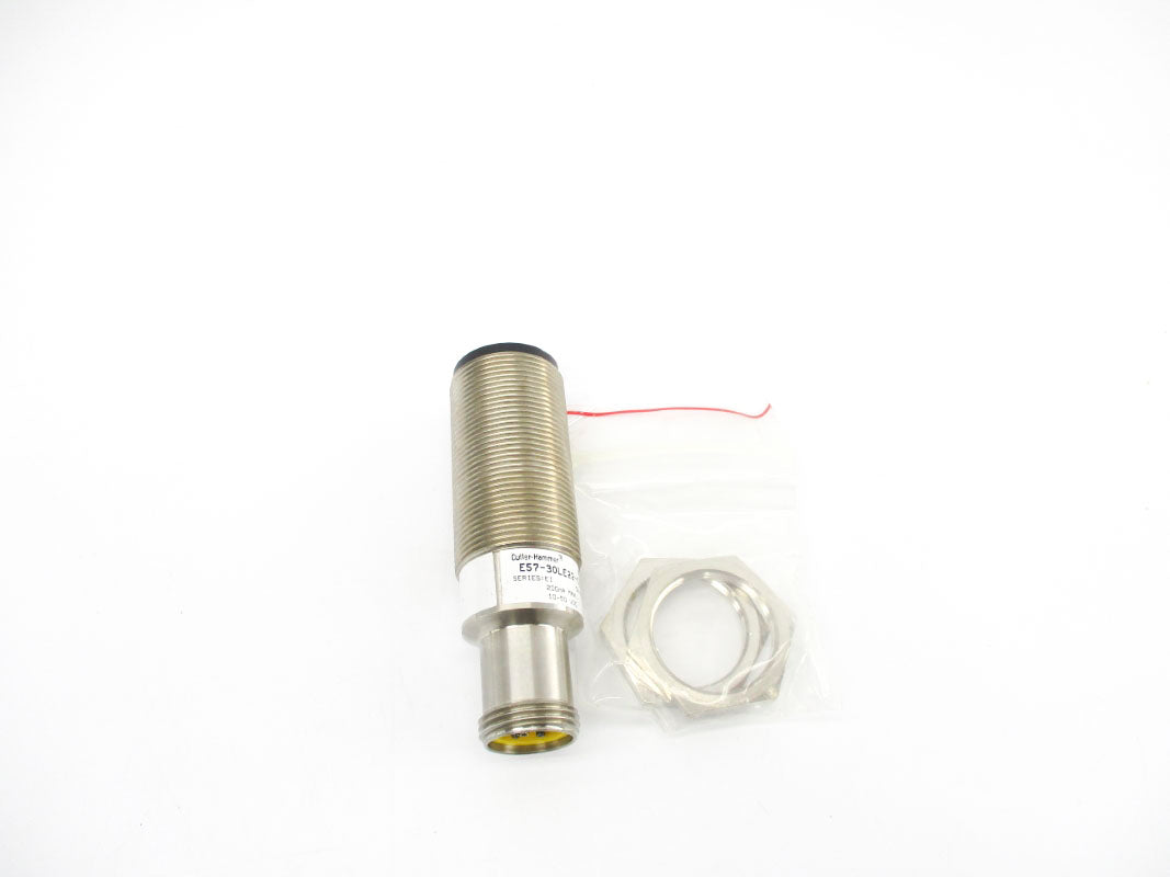 CUTLER HAMMER E57-30LE22-CB SER. E1 10-50VDC UNMP