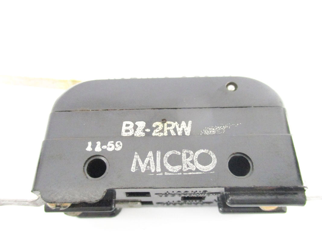 MICRO SWITCH BZ-2RW 480VAC 15A UNMP