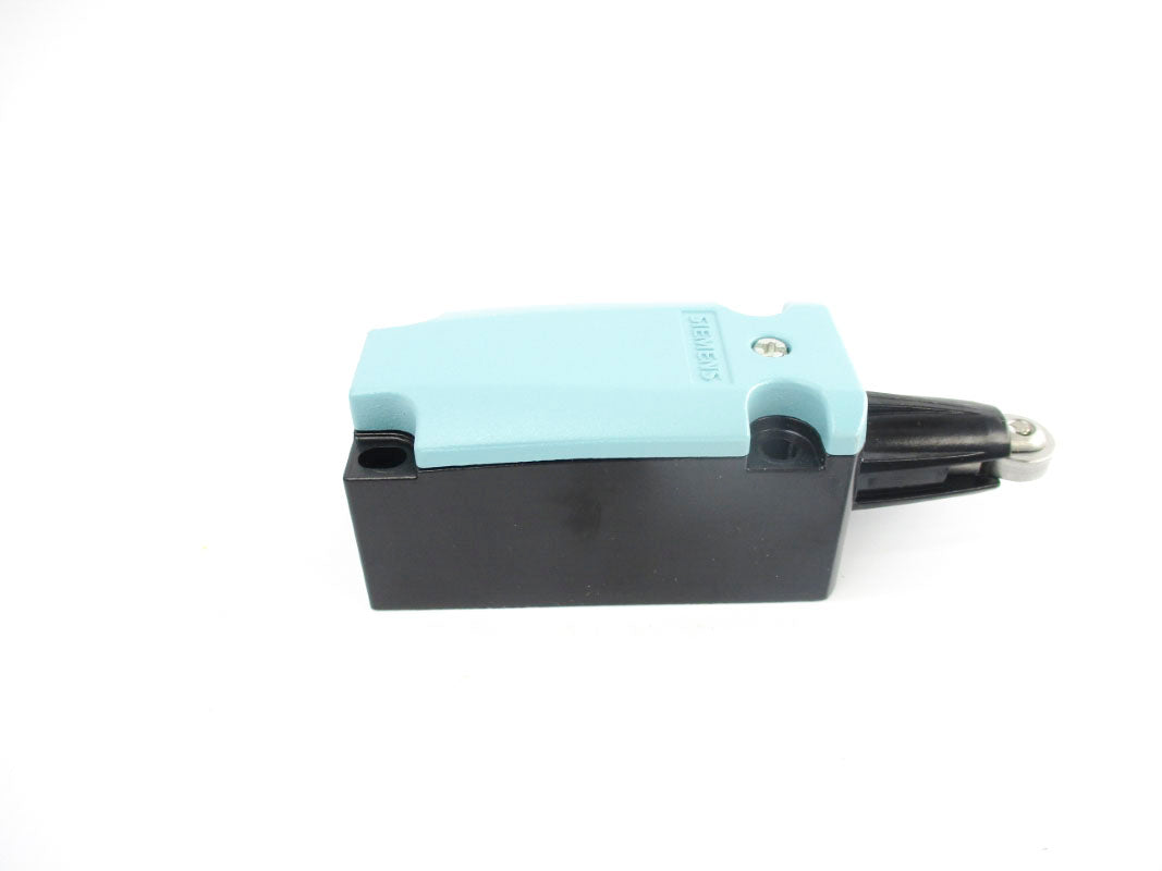 SIEMENS 3SE5112-0CD02 400V 6A NSNP