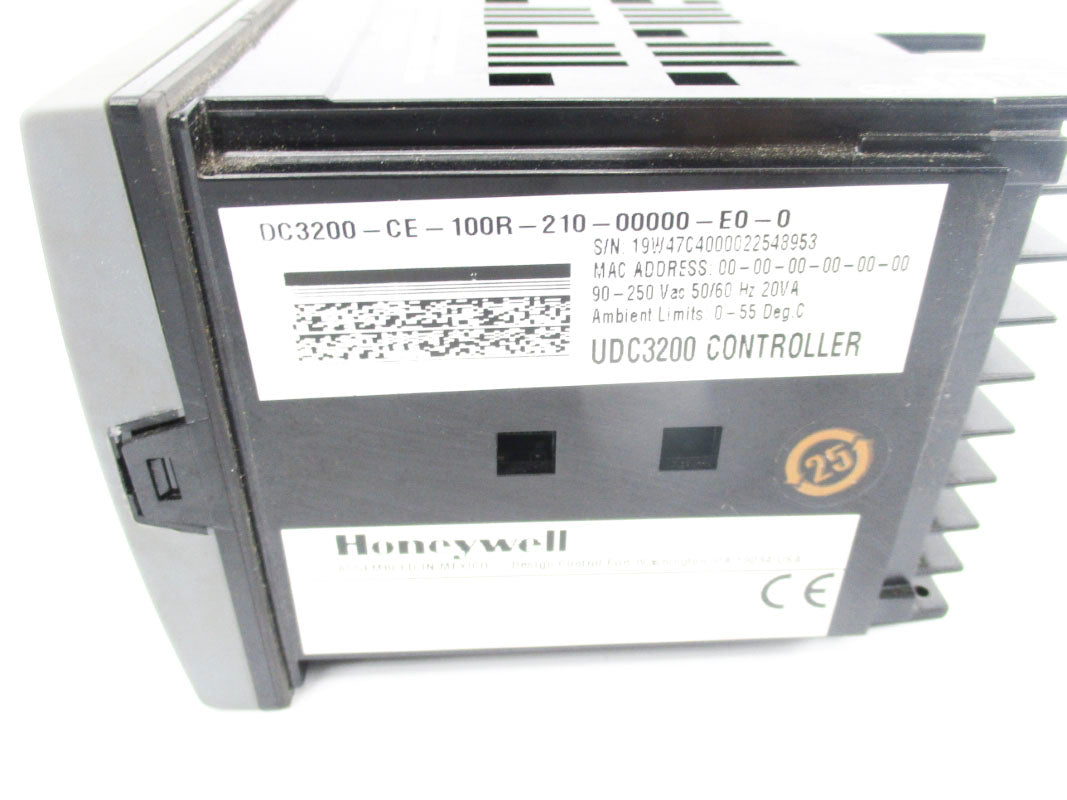 HONEYWELL DC3200-CE-100R-210-00000-E0-0 90-250VAC 0-55'C NSNP