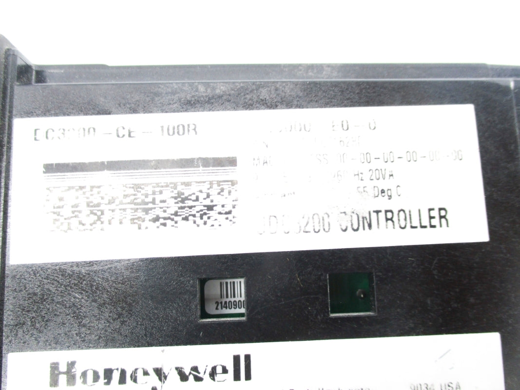 HONEYWELL DC3200-CE-100R-210-00000-E0-0 55'C 250VAC UNMP
