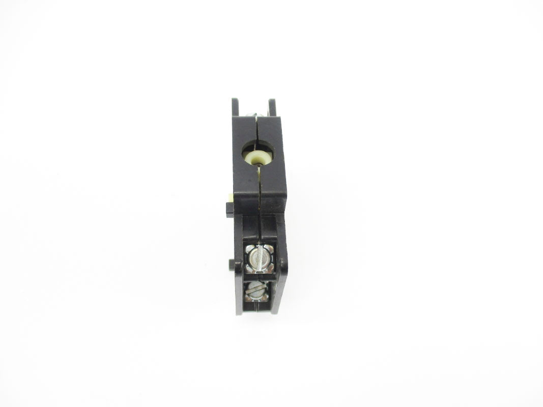 TELEMECANIQUE EB5 600V NSNP