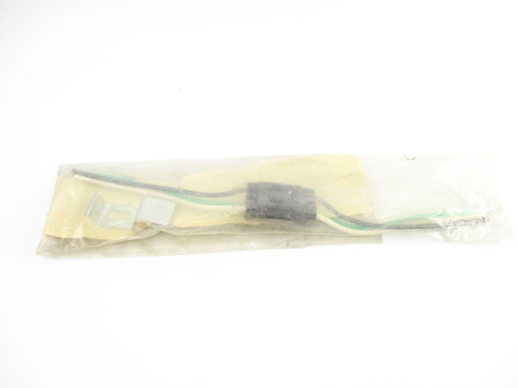 WIREMOLD 2027GB 125V 15A NSMP