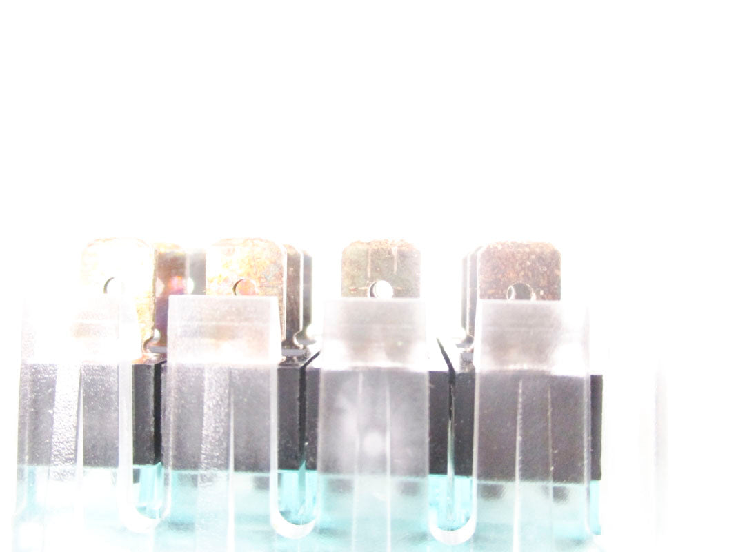 R&M QC-470 230VAC 5A UNMP