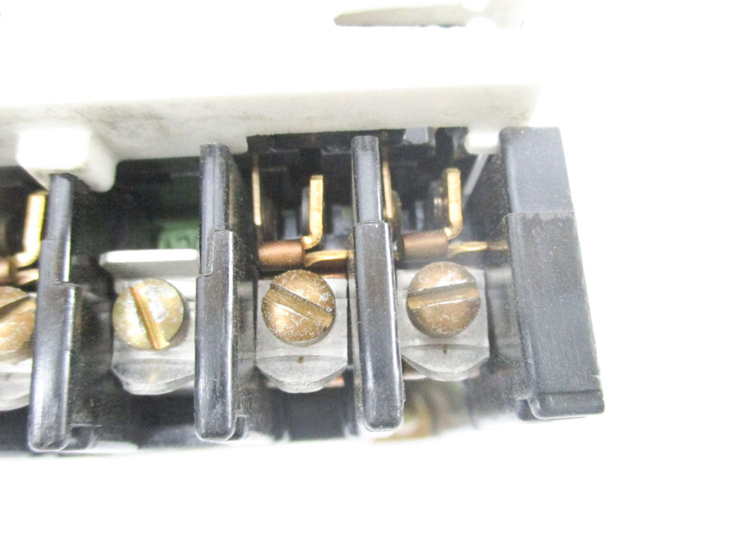 GENERAL ELECTRIC CR120A04022AA SER. A 110-120V 10A UNMP