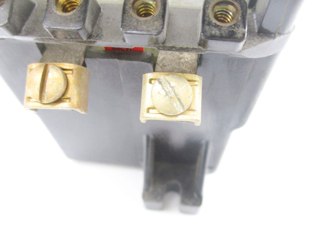 CLARK 7303CP8 300VAC 30A UNMP