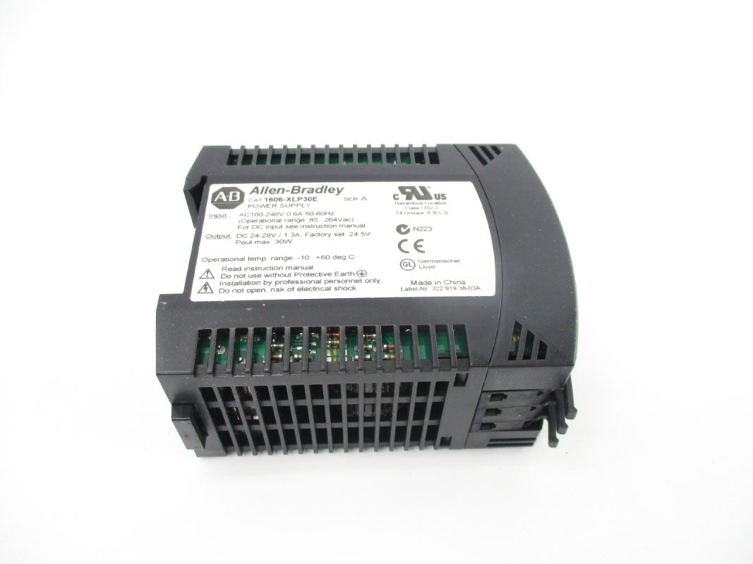 ALLEN BRADLEY 1606-XLP30E SER. B 240VAC 1.3A (WH) NSMP