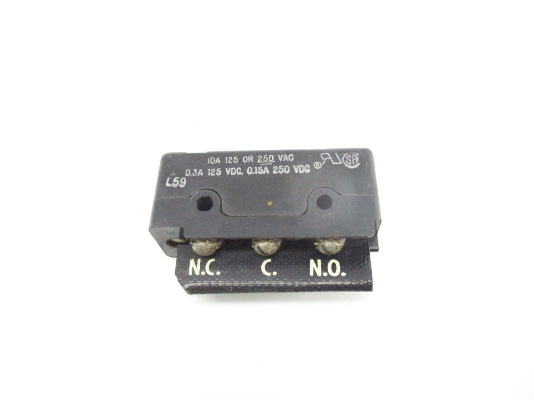 MICRO SWITCH DT-2R4-A7 250VAC/DC 10A  NSNP