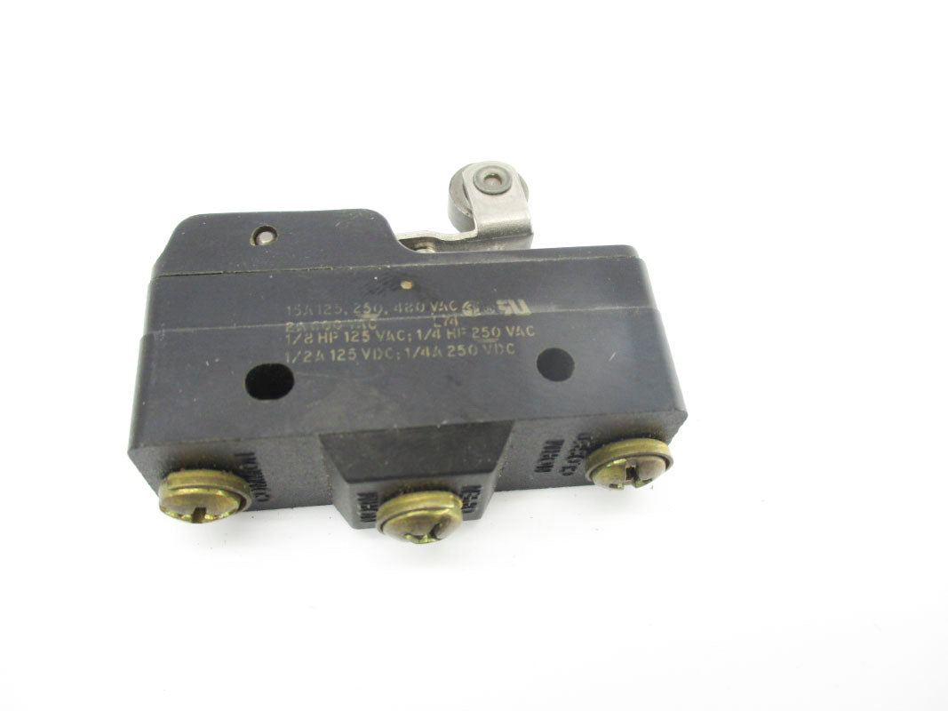MICRO SWITCH BZ-2RW822-A2 600VAC 15A UNMP