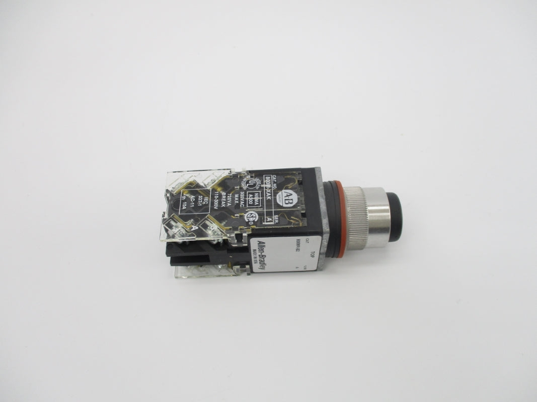 ALLEN BRADLEY 800MR-B2BK SER. C 300VAC (WH) NSMP
