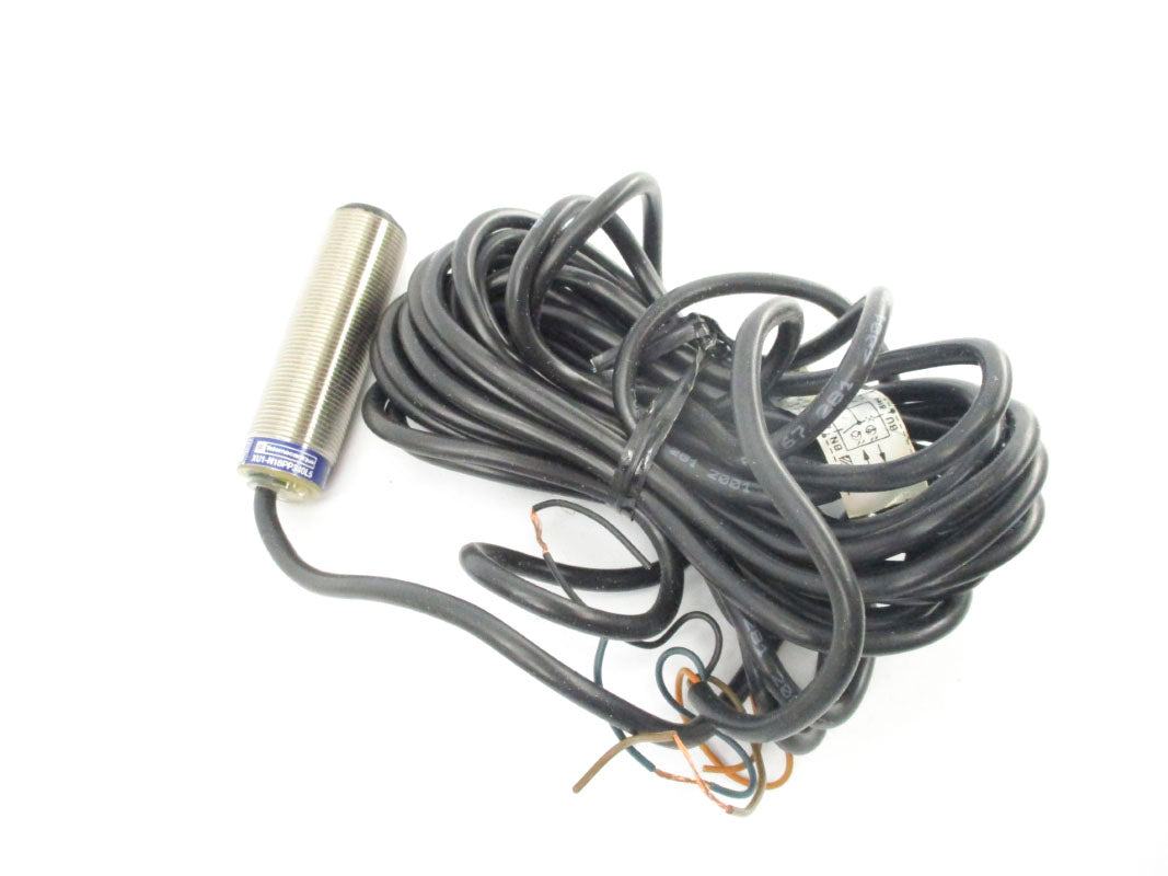 TELEMECANIQUE XU1N18PP340L5 12-24VDC NSMP