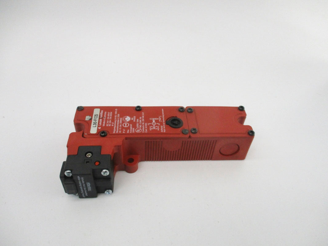 LEUZE L30-F/CS 24VDC 8A NSMP