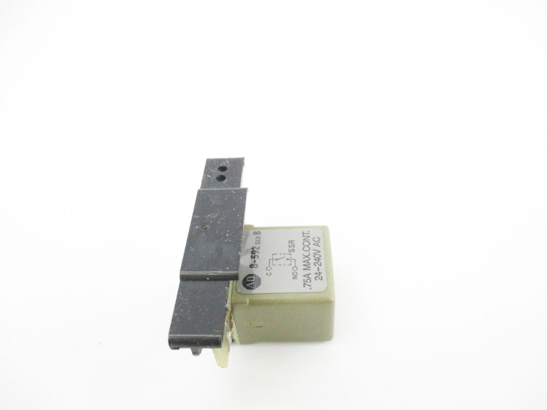 ALLEN BRADLEY 8-592 SER. B 24-240VAC .75A (BK/YL) NSMP