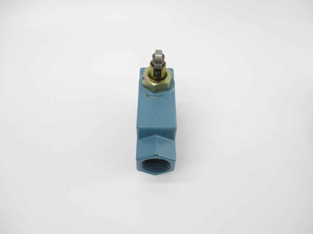 MICRO SWITCH BZE6-2RQ8 600VAC 15A UNMP
