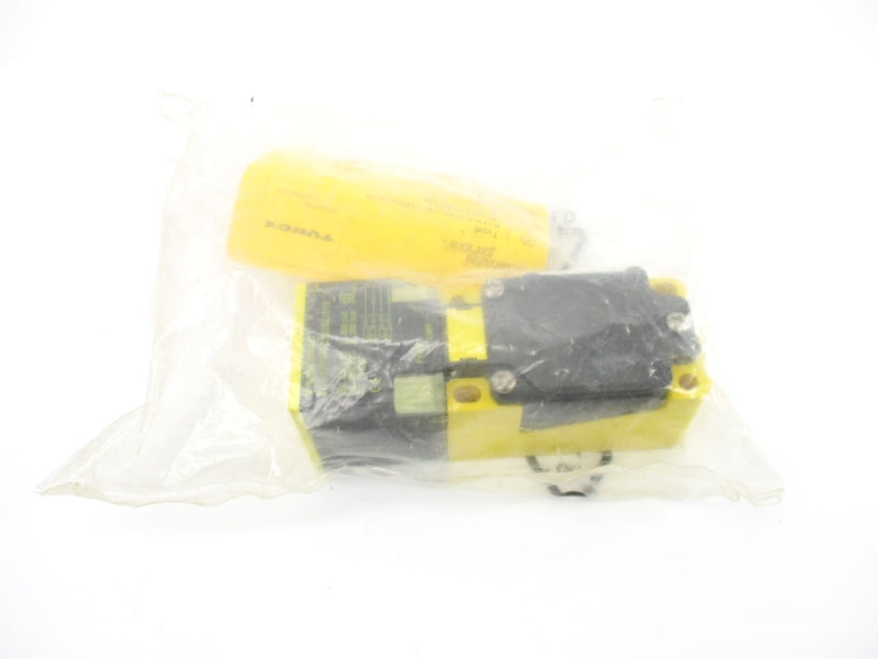 TURCK BI15-CP40-FDZ30X2/S10 42241 20-250VAC NSMP
