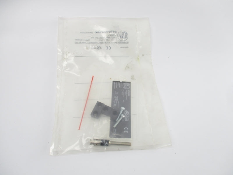 IFM EFECTOR IZB30,8-BPKG/V2A/AS-514-TPS IZ5035 NSMP