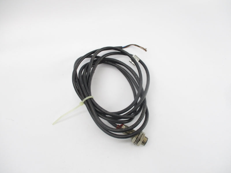 ALLEN BRADLEY 872C-DH3NN12-E2 SER. C 10-30VDC UNMP