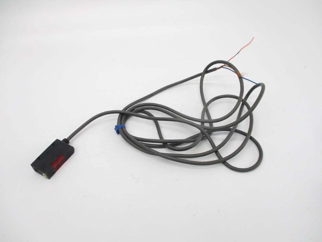 OMRON E3S-AT91-L 10-30VDC NSNP
