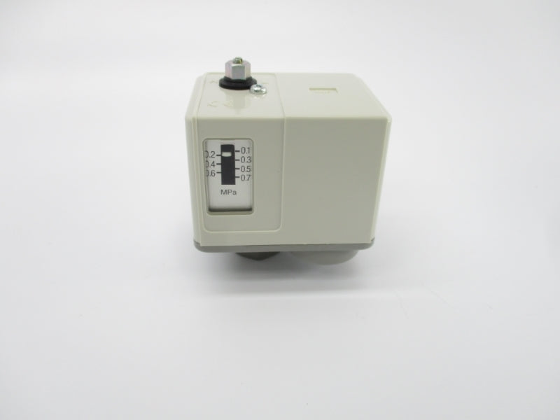 SMC IS3000-N02 125/250V 3/5A NSMP