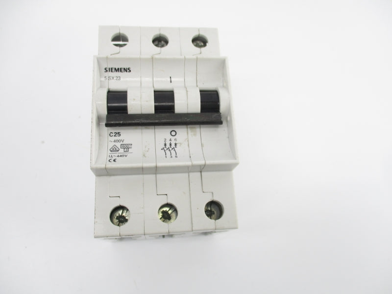 SIEMENS 5SX23-C25 480VAC 25A NSNP