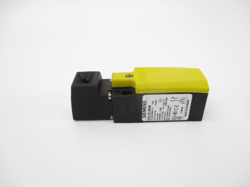 SIEMENS 3SE5232-0RV40 230V 3A NSNP