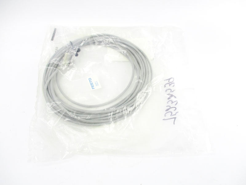 FESTO KMYZ-9-24-5-LED-PUR-B 193689 SER. B613 NSMP