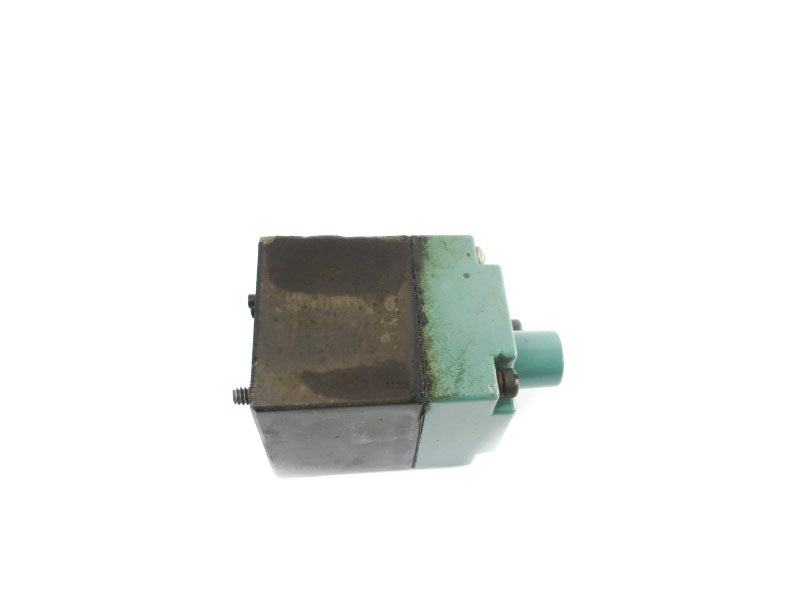 NUMATICS 228-717 100-120V .300A UNMP