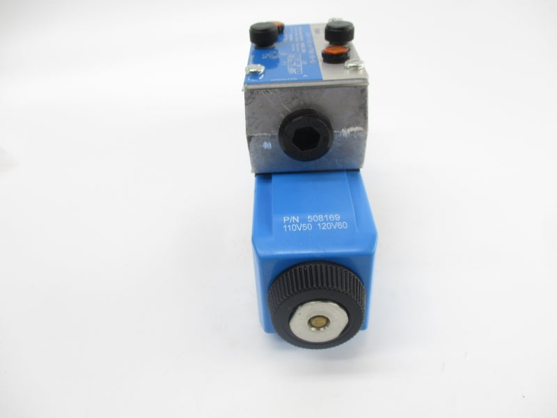 EATON DG4V-3-6C-M-FPBWL-B6-60 02-138697 110-120V 5000PSI NSNP