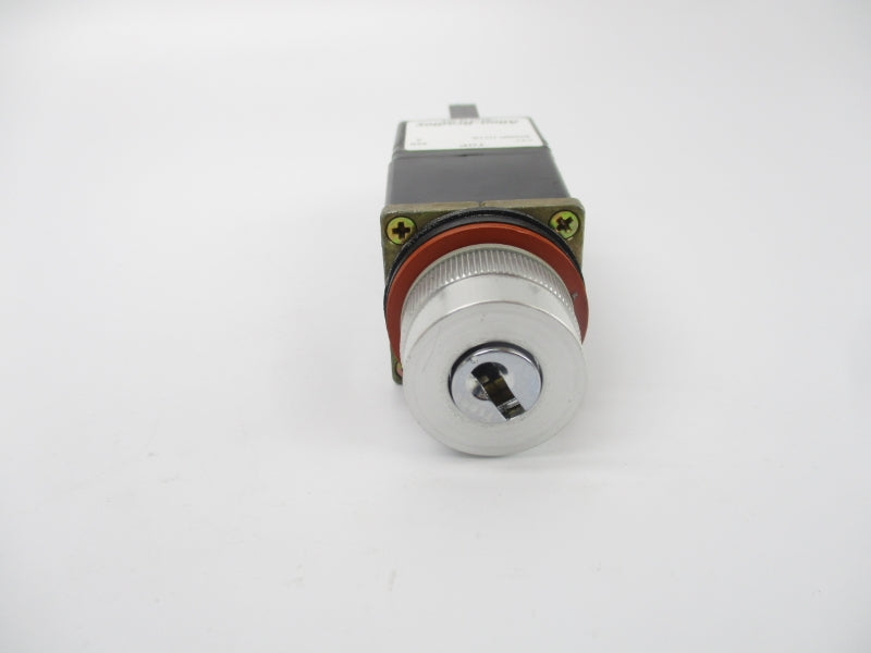 ALLEN BRADLEY 800MR-H31B SER. A (NO KEY) NSNP