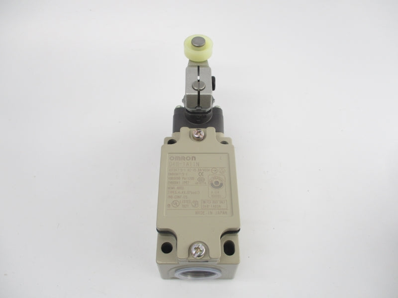 OMRON D4B-1A11N 400V 2A NSMP