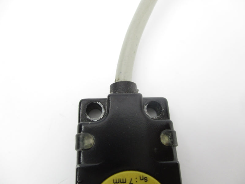 TURCK BI7-Q08-AP6X2 10-30VDC UNMP