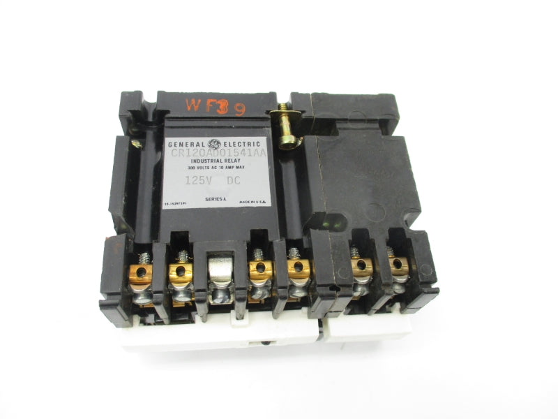 GENERAL ELECTRIC CR120AD01541AA SER. A 125VDC 10A NSMP