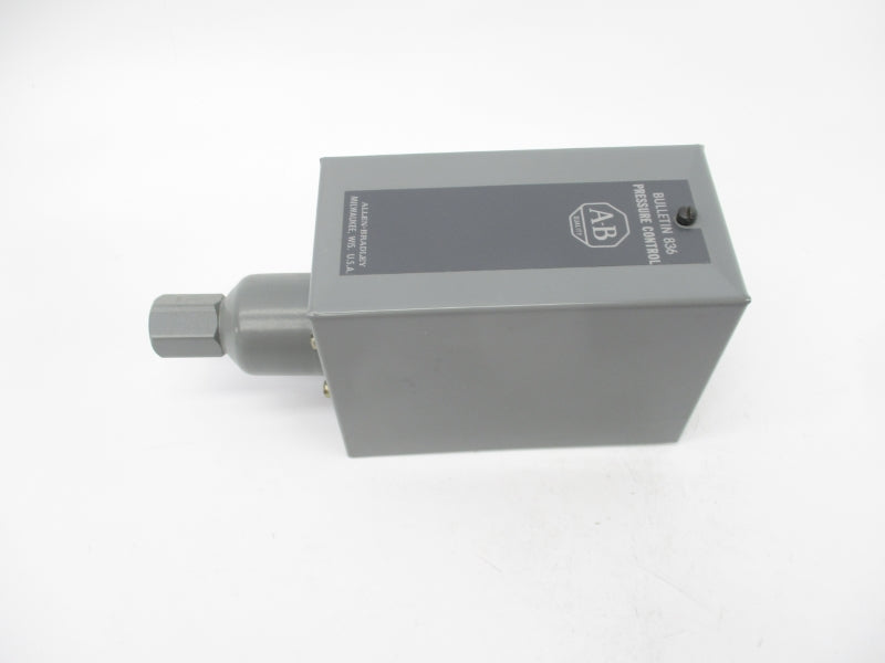 ALLEN BRADLEY 836-C7A SER. A 600V 300PSI UNMP