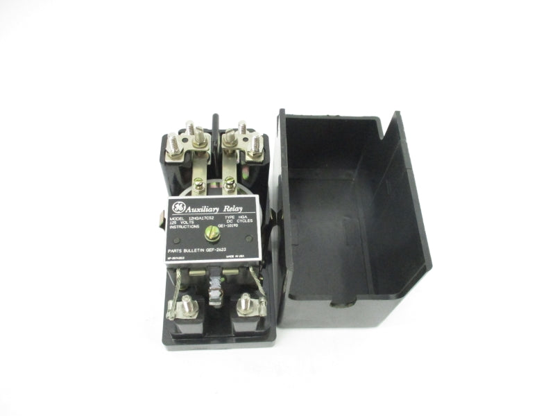 GENERAL ELECTRIC 12HGA17C52 125V NSNP