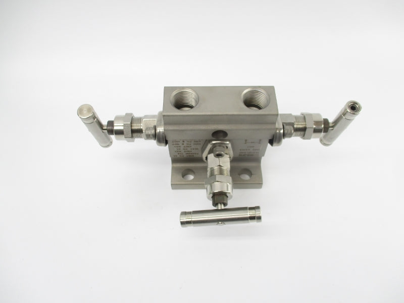 WHITEY SS-M3NBF8-FL 6000PSI NSNP