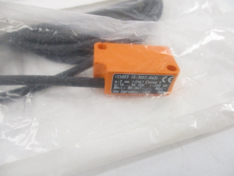 IFM EFECTOR IS-2002-AROA IS0003 20-140VAC NSMP