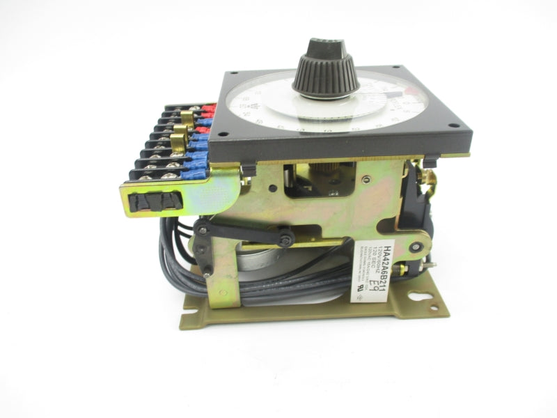 EAGLE SIGNAL HA42A6B211 120VAC 15A 0-120S NSMP