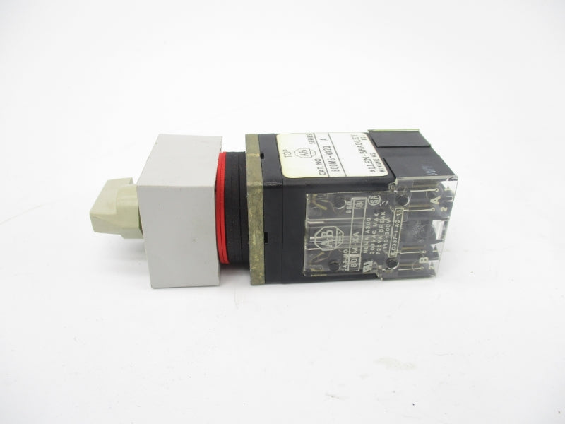 ALLEN BRADLEY 800MS-NX2Q SER. A 300VAC NSNP