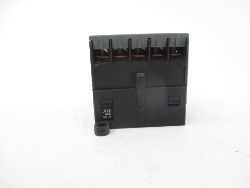 CUTLER HAMMER CE12BNC310 SER. A1 220-240VDC 12A NSNP