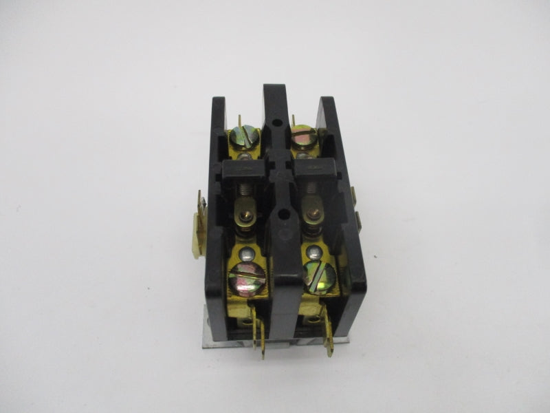 CUTLER HAMMER C25BNB230T SER. E1 208V (AS PICTURED) NSNP
