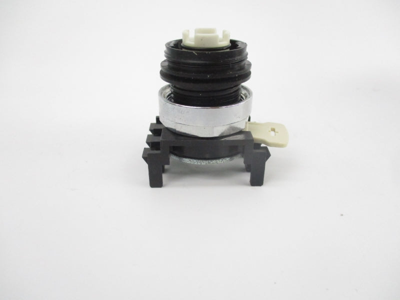 CUTLER HAMMER E22VN1 (AS PICTURED) NSMP