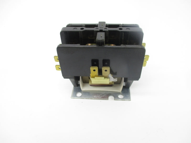 CUTLER HAMMER C25BNB220A SER. E1 24V UNMP