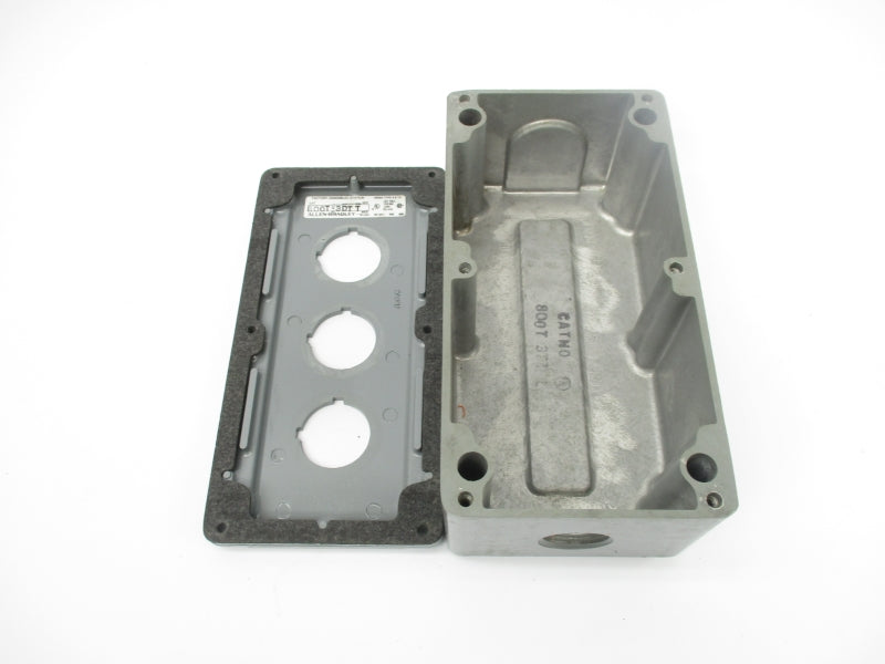 ALLEN BRADLEY 800T-3DT SER. T UNMP